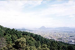 こんぴらさんからの眺め（香川県琴平市、1998年9月19日）