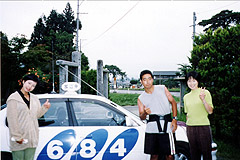 IBCラジオのアナンサーお2人と(岩手県花巻周辺、1998年7月31日）
