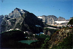 グリンネルグレイシャーへのトレイルその１（Grinnell Glacier、1999年8月10日）